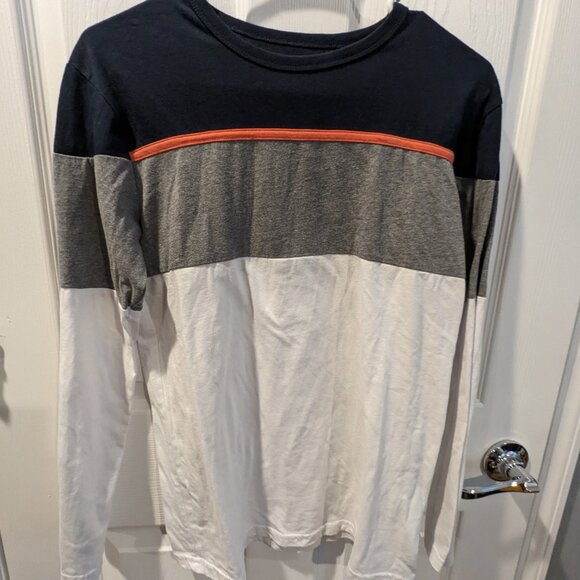 Two Children's Place Boy's Long Sleeve T-Shirts, Size XXL, Bundle - Picture 3 of 12